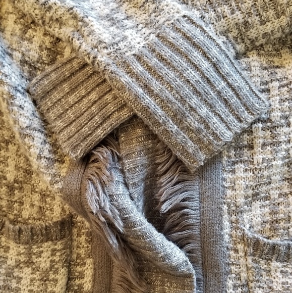 SOLD - Picture 3 of 3